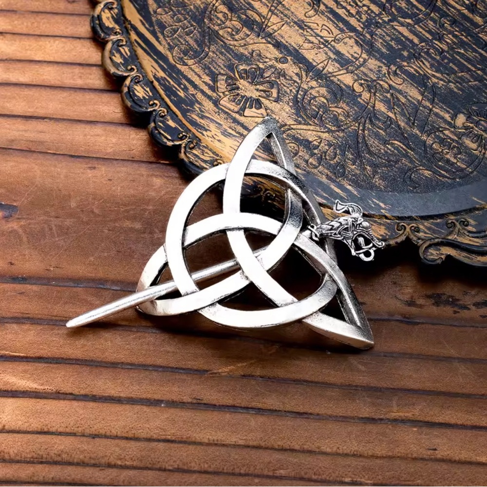 Celtic Knot Silver Hair Slide